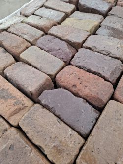 Sehr alte Klinkersteine