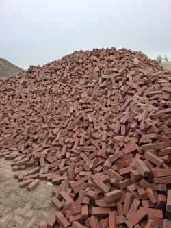 ALTES DICKFORMAT NIEUWERKERK AUF PALETTEN