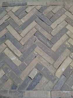 Pflastersteine Old-Look Klinker Waaltjes - Sorte Doorn auf Paletten