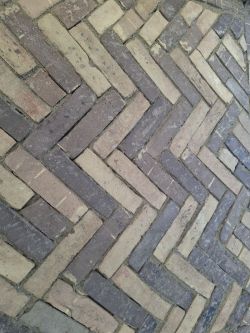 Pflastersteine Old-Look Klinker Waaltjes - Sorte Doorn auf Paletten