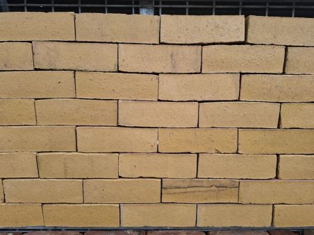 Old look dickes Format auf Palette Gelb nuanciert