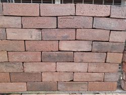 Sorte Lingeformat lila nuanciert Auf Palete