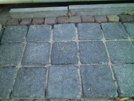 Alte Kopfsteinpflaster