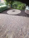 "Alte Waaltjes rot/bronze nuanciert."